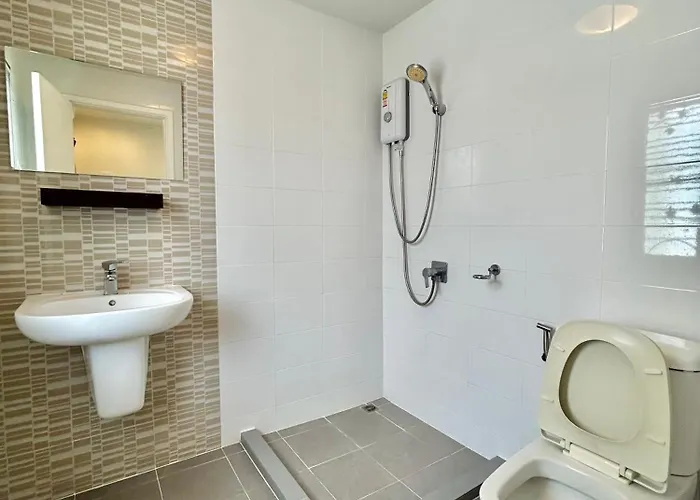 3 Bedrooms Townhome Near Mega Bangna بيت للعطل